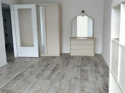 3 pokojowe po remoncie z balkonem - Gocław (Przemyka 10)