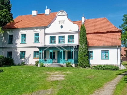 Zamieszkaj w XVIII-wiecznym dworze na Warmii