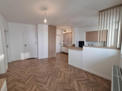 Nowe nowoczesne, mieszkanie z balkonem , komórka lokt.