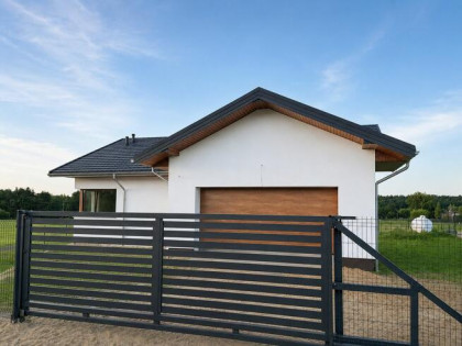 Nowoczesny dom parterowy 140,70 m² | Wymysły | działka 1059