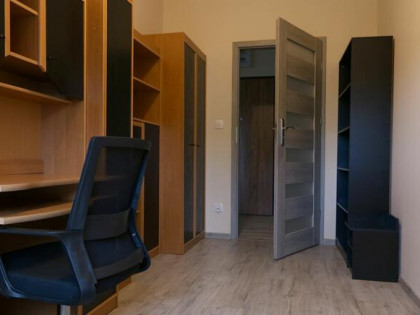 3- pokojowe ciche mieszkanie (54m2), widok na oczko wodne