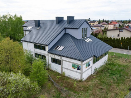 Budynek usługowo – mieszkalny | Sprzedaż | 710 m2