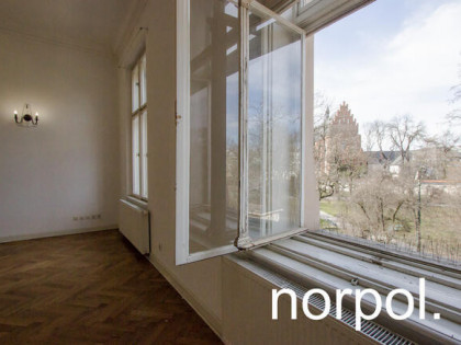 Mieszkanie 230m2, 6 pokoi, 3 łazienki, przy Plantach, Stare Miasto, Kraków