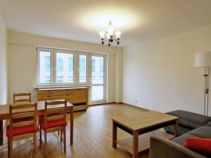 2 pokoje z miejscem w garażu, 67 m2 - Płocka 15B