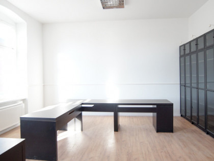 Do wynajęcia lokal ok. 105 m2 w Centrum Opola