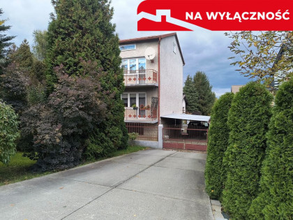 Na sprzedaż dom z potencjałem dwóch mieszkań