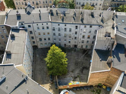 Duża kamienica w centrum Poznania 38 lokali
