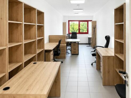 Lokal biurowo-usługowy 350 m² przy ul. Nadbrzeżnej w Koninie