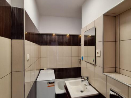 1 POKÓJ | 36,8 m² + PIWNICA 3,23 m² | BALKON