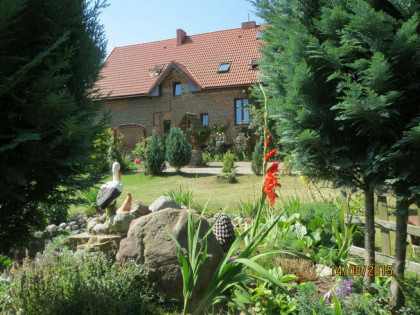 Nieruchomość blisko morza – dom ok. 350 m², działka 1,65ha