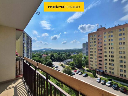 3 pokoje 54 m², loggia, Kielce Podkarczówka
