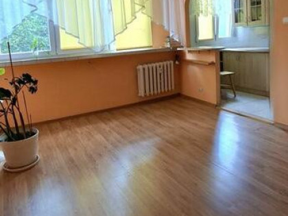 Funkcjonalne 2 pokoje | dwustronne | balkon | 1. piętro