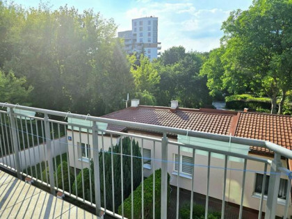 Sprzedaż 4-5 pokojowego apartamentu z 2 balkonami
