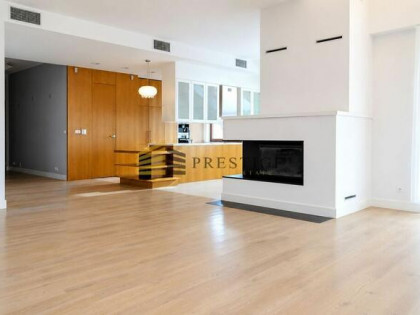 Super apartament na Wilanowie.