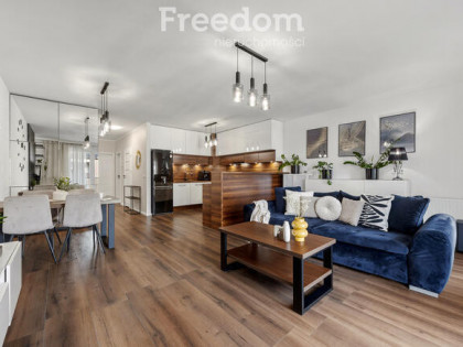 3 pokoje z balkonem i widokiem na stawy | 72,5 m²