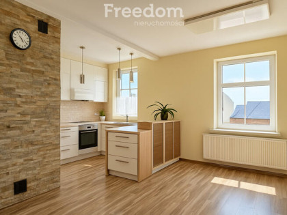 Bezczynszowe 101 m² z fotowoltaiką w Bledzewie