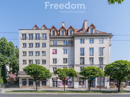 Dwustronne mieszkanie przy Belwederskiej