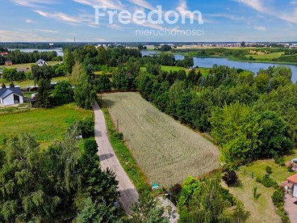 Działka 2900 m² blisko jeziora i Iławy