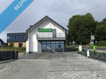 119 m² z własnym wejściem i witryną | 3 miejsca parkingowe w cenie | Zielonki