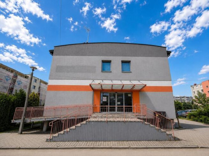 Dębica, ul. Fredry 600m², Parter, parking , Rampa