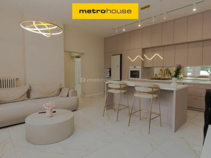 LUKSUSOWE mieszkanie na PARTERZE - 200m² ogródka