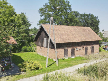 Mieszkanie jak dom / Przewarszyty / ogródek / pom. gospodarc