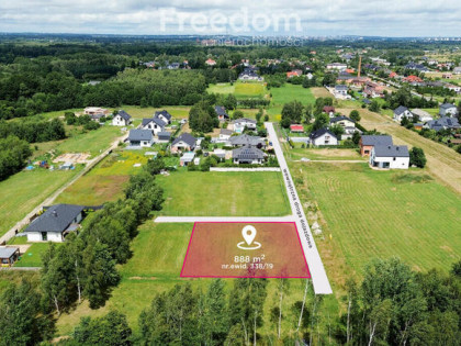 Działka budowlana 888 m²