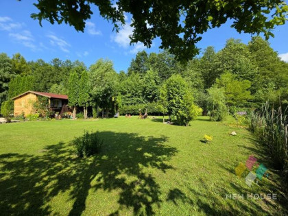 Działka rekreacyjna, pow. 1381 m2 w pobliżu jezior