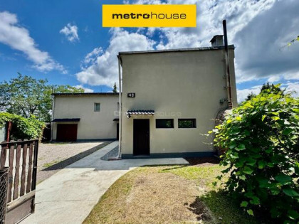 Dom przy lesie - 2414 m² działki!