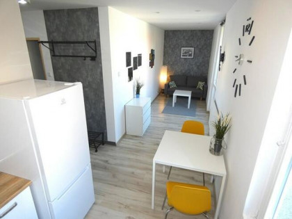 2 pokoje, balkon, piwnica - Matejki 16