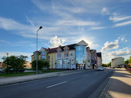 Budynek mieszkalno-usługowy 739 m² — Kostrzyn nad Odrą, przy granicy z Niemcami