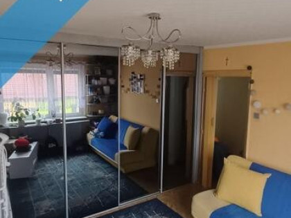 Sprzedam mieszkanie 2 pokoje z balkonem - 45 m2 ul. Płk. Hynka