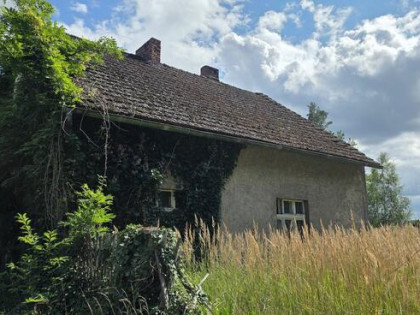 Sprzedam Okazyjnie Dom do rozbiórki ( materiał klinkier )