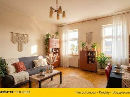 63 m² w klimatycznej kamienicy z 1930 r.