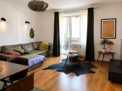 Apartament w Kamienicy w Sercu Mokotowa