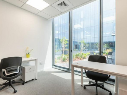 Przestrzeń do pracy dla 3-4 osób Regus North Gate