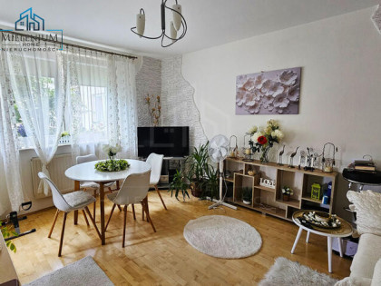 Wyjątkowe, zadbane 2 pokojowe mieszkanie z loggią