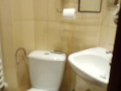 2 Pokojowe w kamiennicy z widną kuchnią