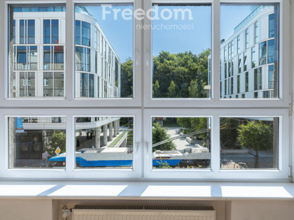przy Baltic Plaza | 3/4 gabinety | winda