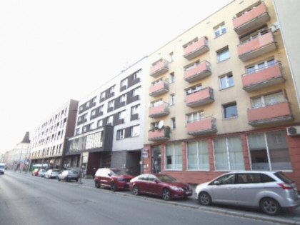 Sprzedaż kawalerka- centrum-inwestycja pod wynajem