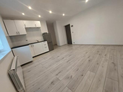 Mieszkanie do wynajęcia w Cieszynie 2 pokoje 38m2 + parking