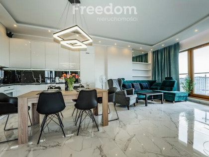 Platan Tower Piękne mieszkanie i widok 10 piętro.