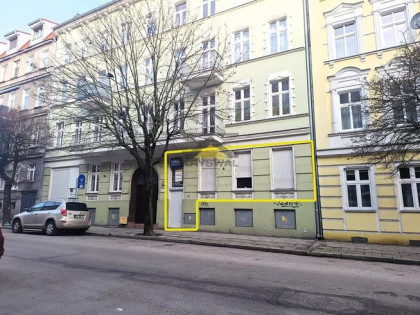 Lokal użytkowy w centrum miasta, 70,73m2