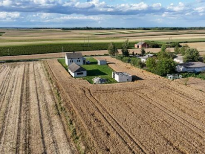 Dom Ożarów Prusy