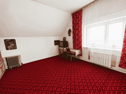 REZERWACJA  z dużym potencjałem w Łukcie | 5 pokoi | działka 796 m² |