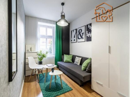 Jasna kawalerka, pet-friendly - Górnych Wałów 4