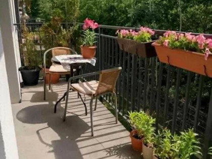 Wynajme 2 pokojowe w Markach z 7m balkonem