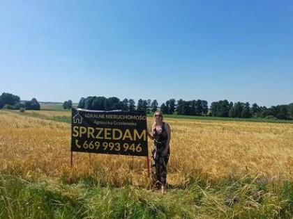 Działka przy trasie 714 i Rzgowie pow ok1ha Łódzki Wschodni