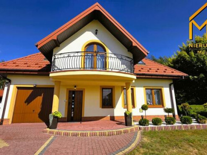 Dom Nowa Jastrząbka gm. Lisia Góra