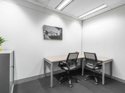Profesjonalnego biura dla 1-2 osób.